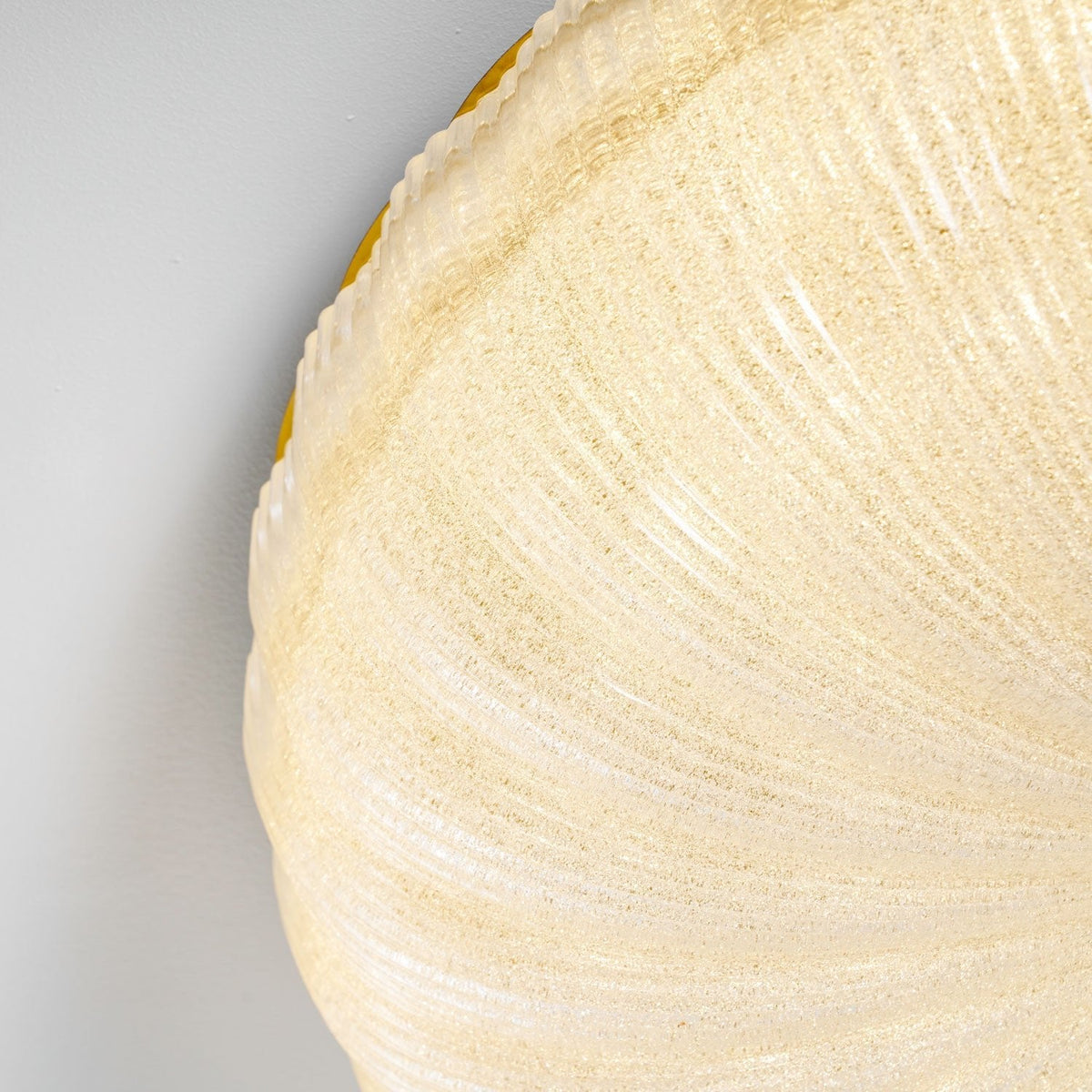 Candeeiro de teto Ripple — Abajur de vidro fosco cor de areia