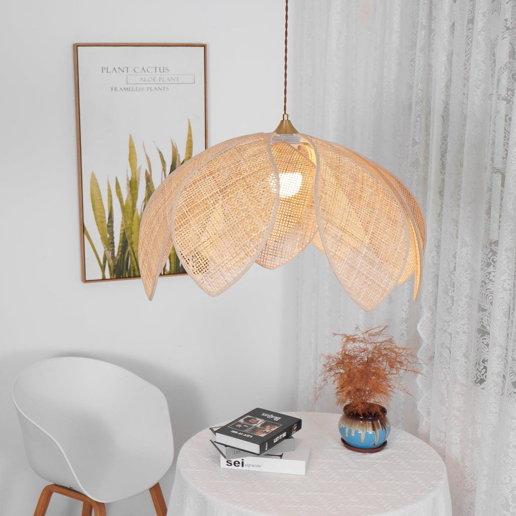 Fionel Rattan Sarkıt Lamba — 65cm Çap, Açık Kahverengi