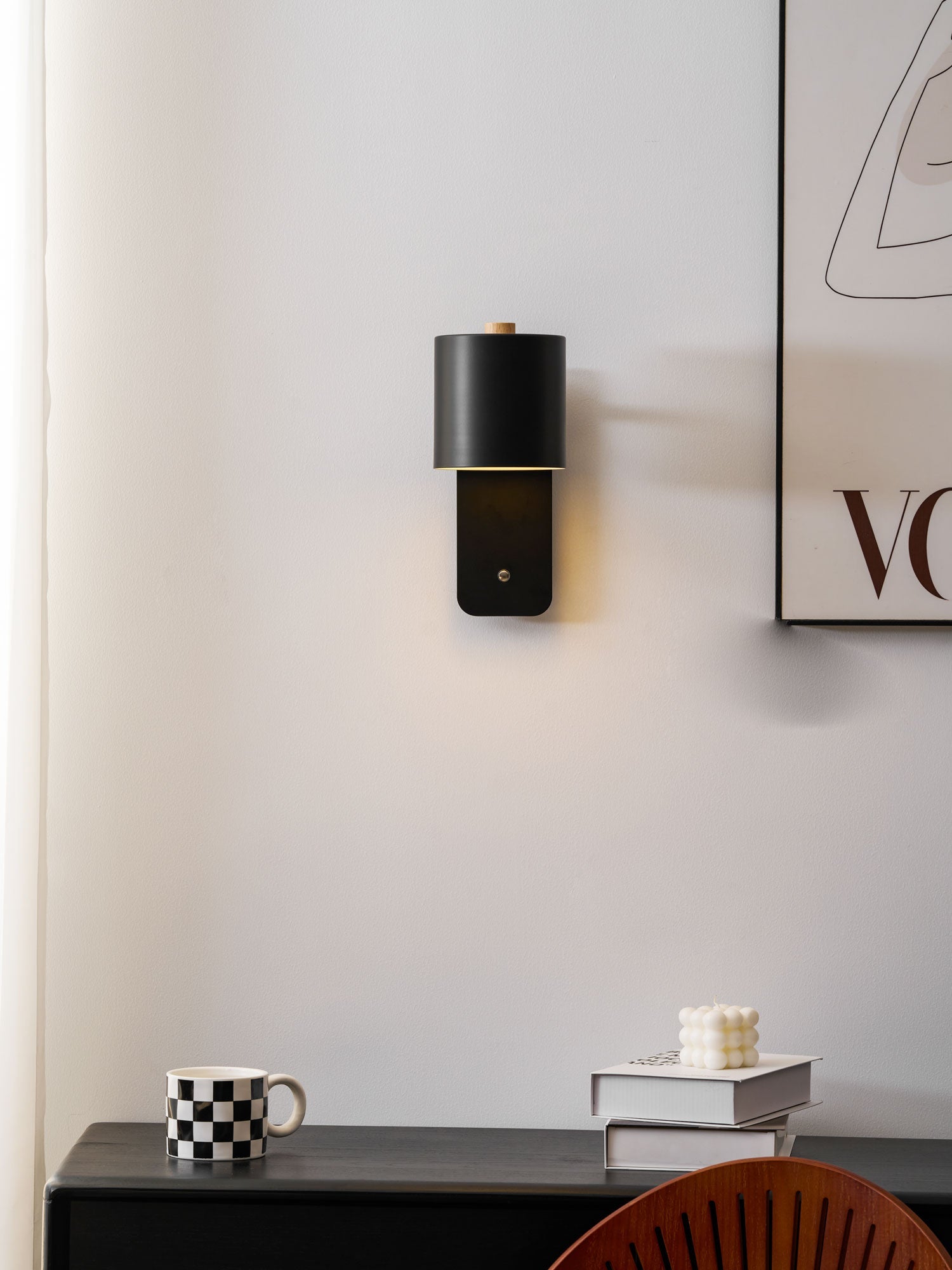 Drejelig cylindrisk væglampe — USB-C-genopladelig, 350° rotation, berøringsdæmpning