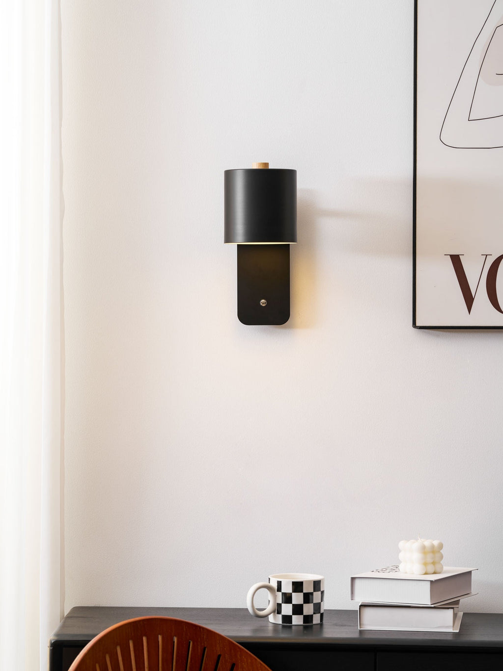 Drejelig cylindrisk væglampe — USB-C-genopladelig, 350° rotation, berøringsdæmpning