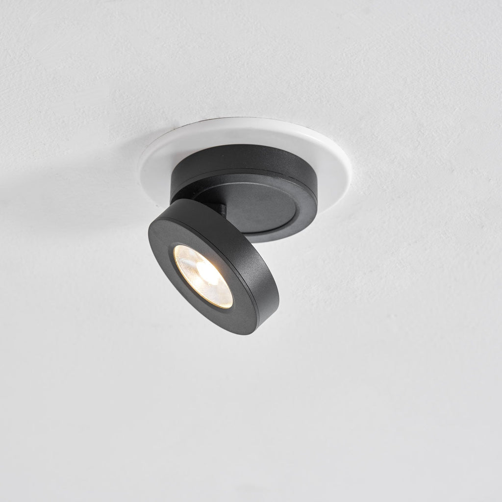 مصباح LED دائري موجه للأسفل — دوران 355°، زاوية قابلة للتعديل بمقدار 90°