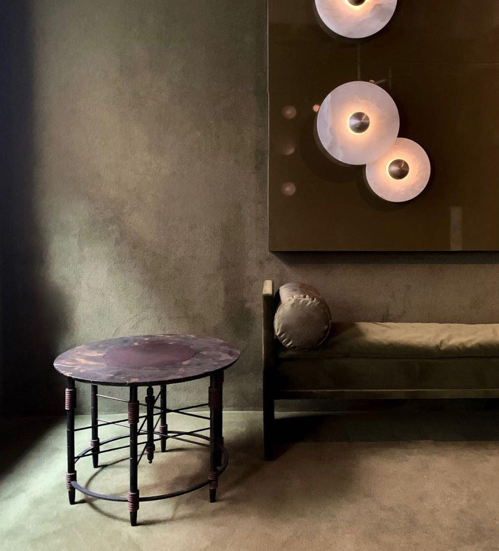 Applique murale ronde en albâtre cannelé — support en laiton, diamètre de 20 à 35 cm