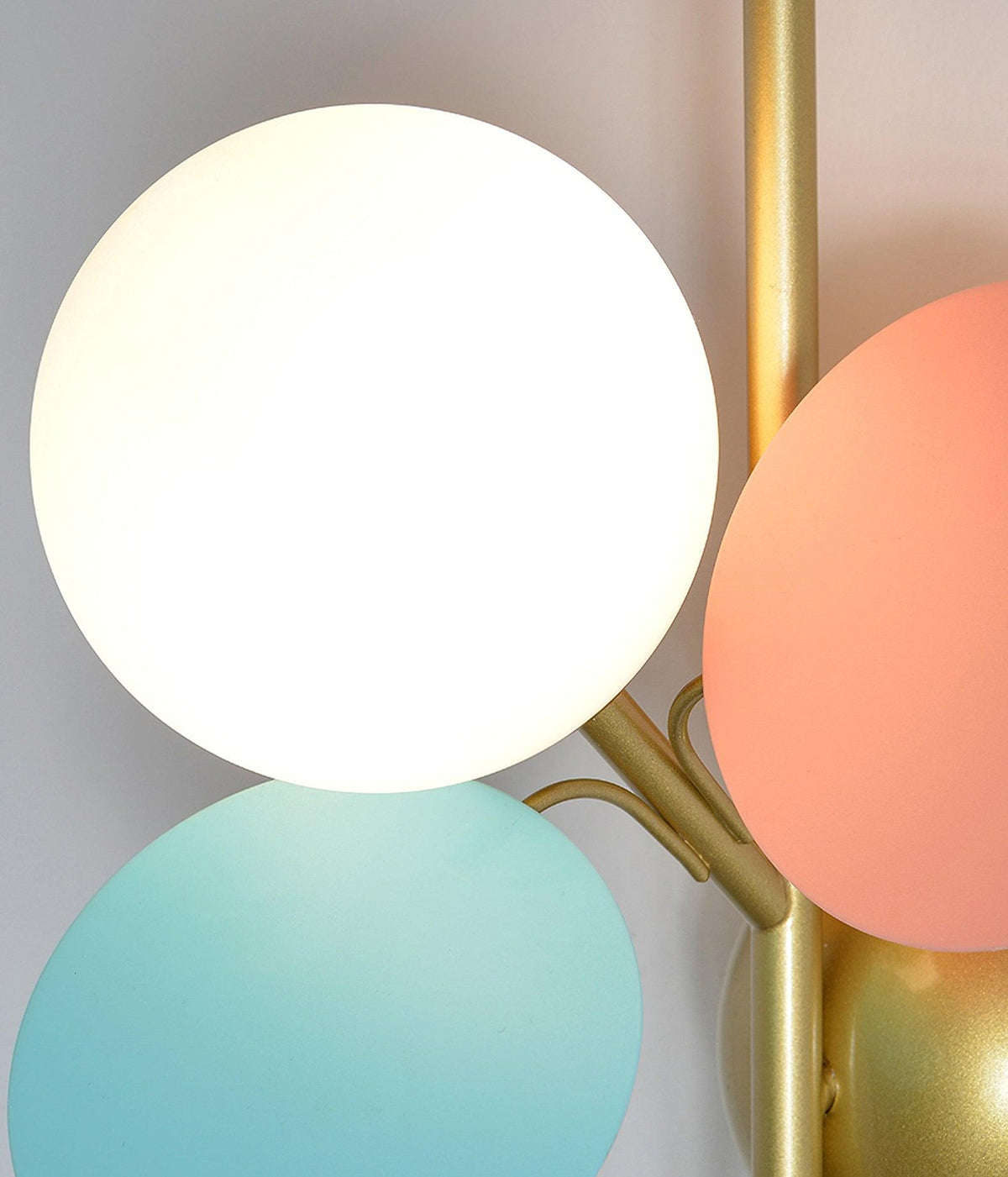 Lampada da parete rotonda dal design a macaron