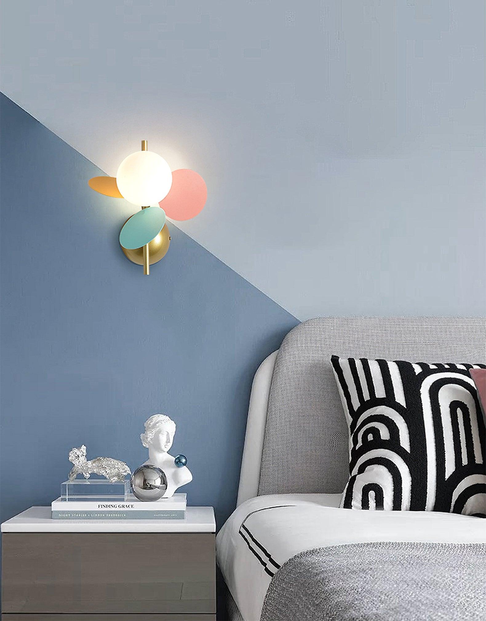 Lampada da parete rotonda dal design a macaron