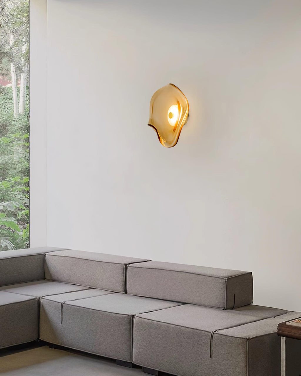 Lámpara de pared de vidrio ámbar Lunara — Diámetro de 25cm, LED integrado, apta para lugares húmedos