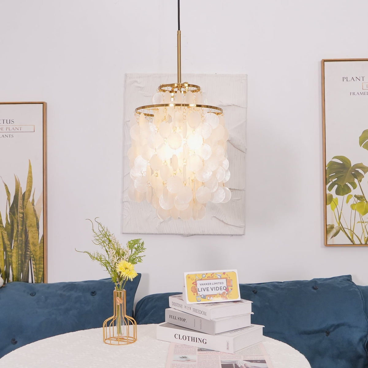 Kulatý lustr s více úrovněmi a skořepinami — design z průsvitných disků
