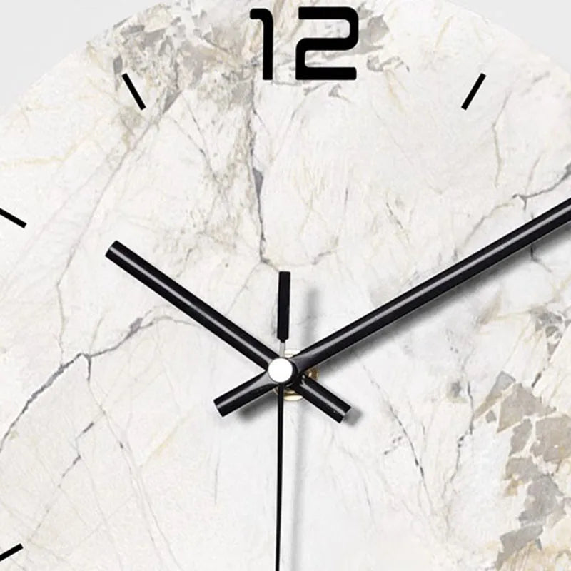Nordische Designer-Wanduhr