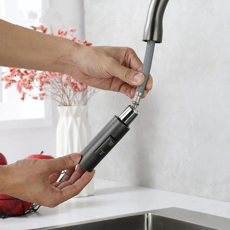 SteelFlow – Kitchen mixer tap with pull-out hand shower faucet