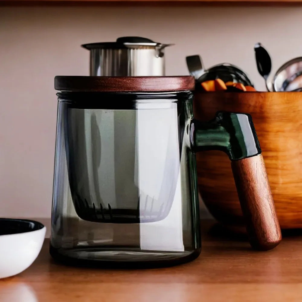 كوب شاي زجاجي بمقبض وغطاء من خشب الجوز - تصميم أنيق للشاي المعطر والاستخدام المكتبي