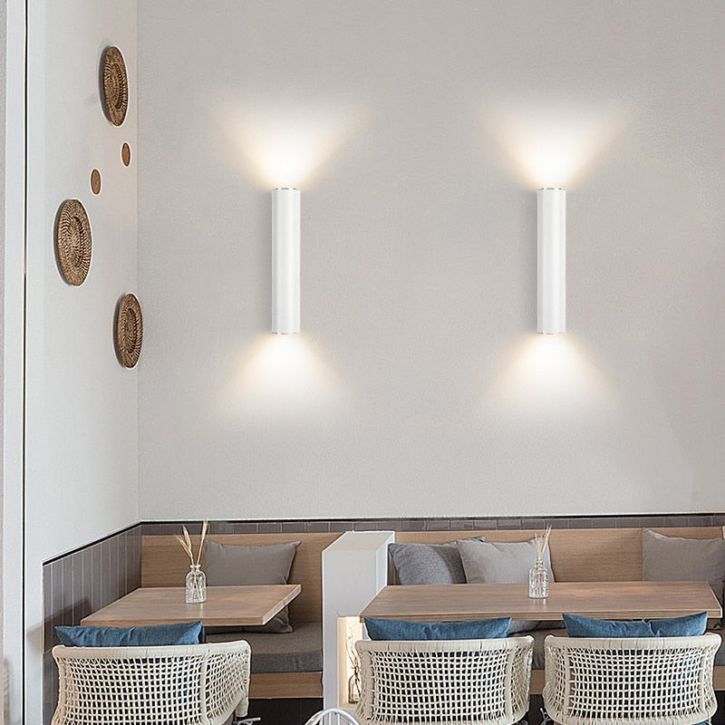 Lampă de perete modernă cu reflector luxos