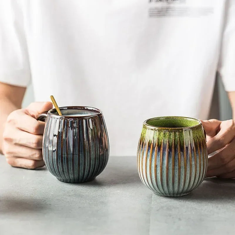 Tasse à café en céramique avec glaçure dégradée japonaise – Design élégant style rétro pour la maison et le bureau