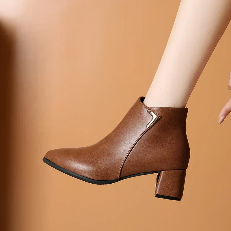 リヴェル | クラシックアンクルブーツ | オルントリ