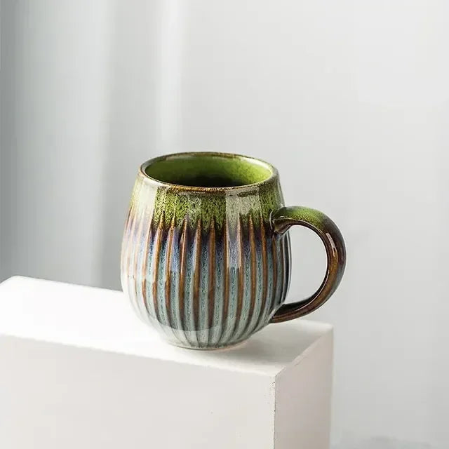 Tasse à café en céramique avec glaçure dégradée japonaise – Design élégant style rétro pour la maison et le bureau