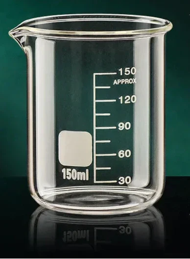 クララ ガラス計量カップ – キッチンでの精密作業用耐熱ホウケイ酸ビーカー