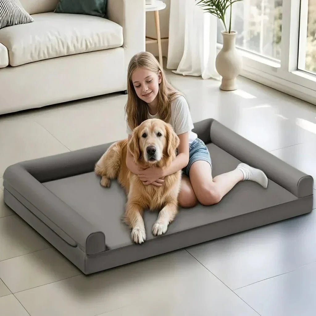 CalmPaws マイクロファイバーレザーと防水ボルスター付きの整形外科仕様犬用ソファ、犬用