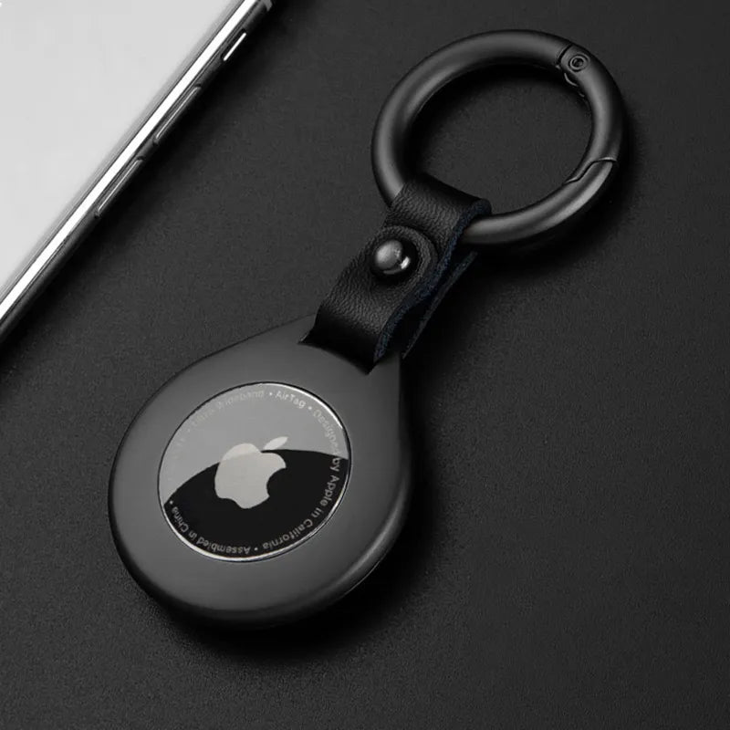 Étui protecteur pendentif en cuir et métal LumenForge pour Apple AirTags