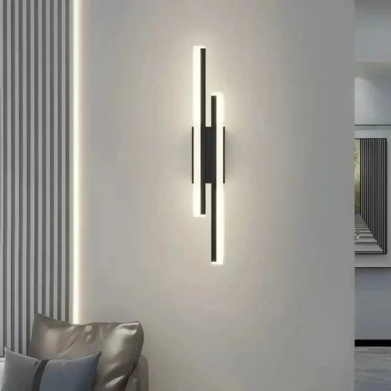Lámpara de pared LED NovaArc con tres modos de color y regulable para dormitorios