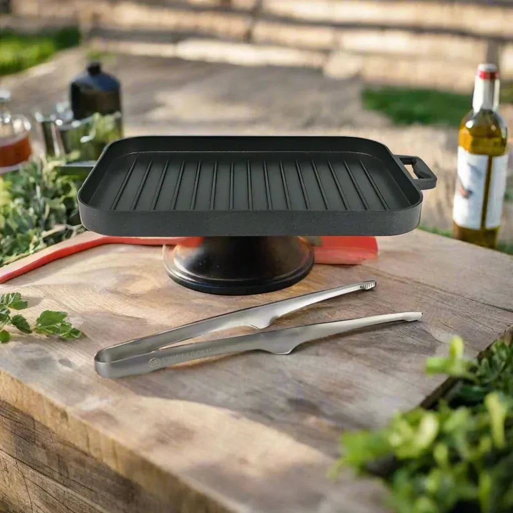 Sada grilovacích plátů TrailForge Mini z odolného hliníku pro venkovní vaření při kempování