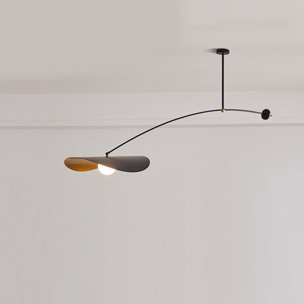 Suspension métallique Arisha — Design minimaliste en forme de feuille de lotus, noir/or, ampoule LED incluse