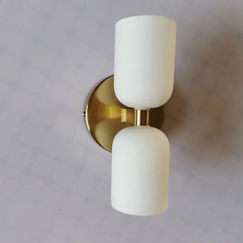Applique LED moderna Valentina — luce calda cablata, finitura oro e nero