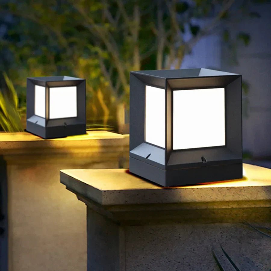 Venkovní stojací LED lampa LumaStone odolná vůči povětrnostním vlivům, 12 W, teplé světlo pro příjezdové cesty a zahrady