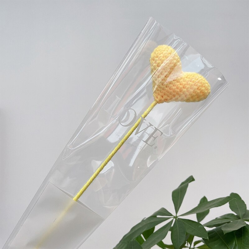 手作りのかぎ針編みフローラルアクセント | Orntli