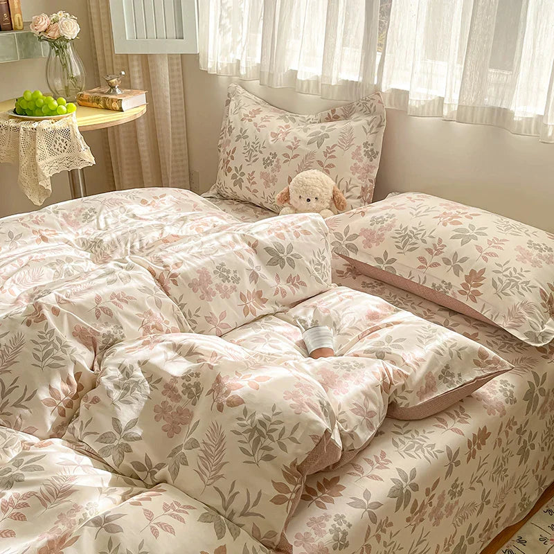 Set de cuvertură de lux cu flori pentru un stil atemporal al dormitorului