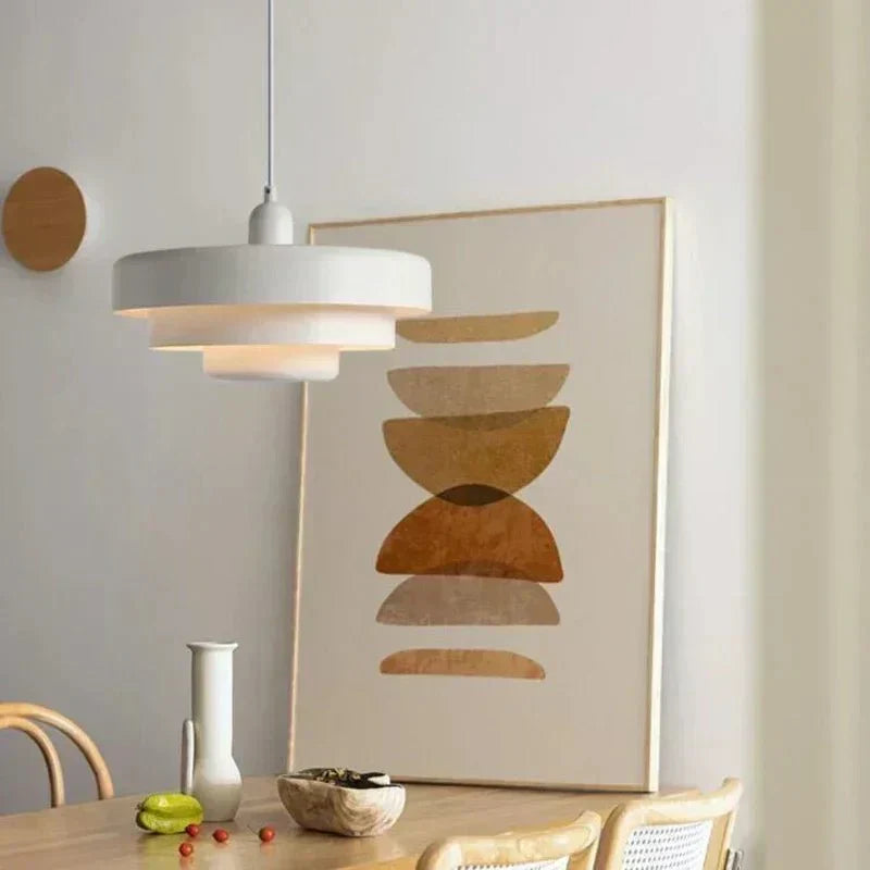 Elegancka trójpoziomowa lampa wisząca Aurelia w kolorach makaroników