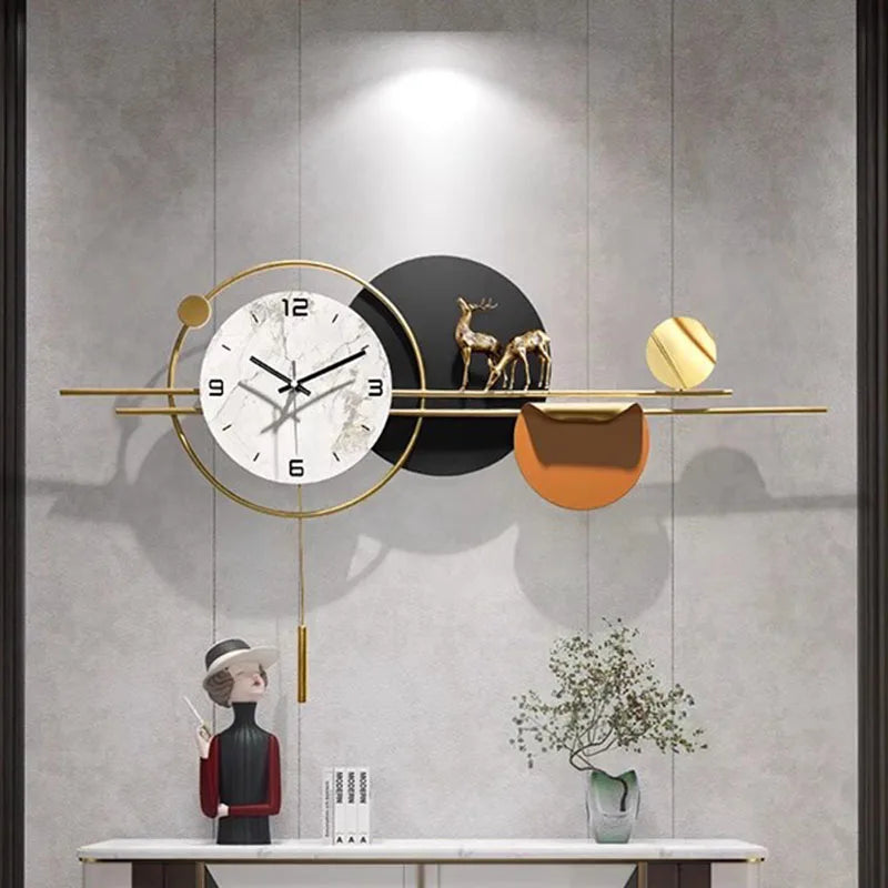 Nordische Designer-Wanduhr