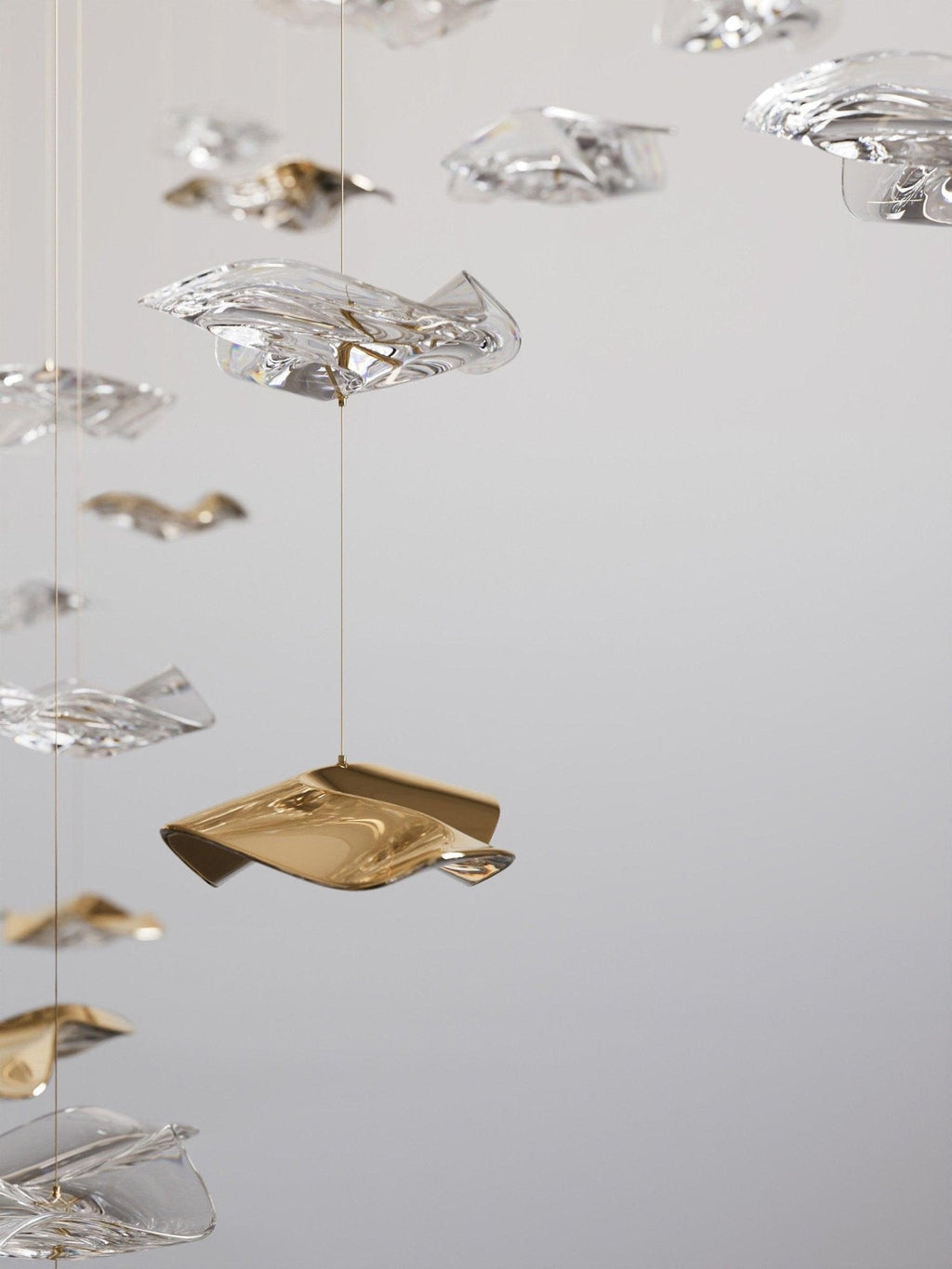 Grande lampadario a foglie di cristallo Nephele — Rosone 210x80cm, onde a cascata