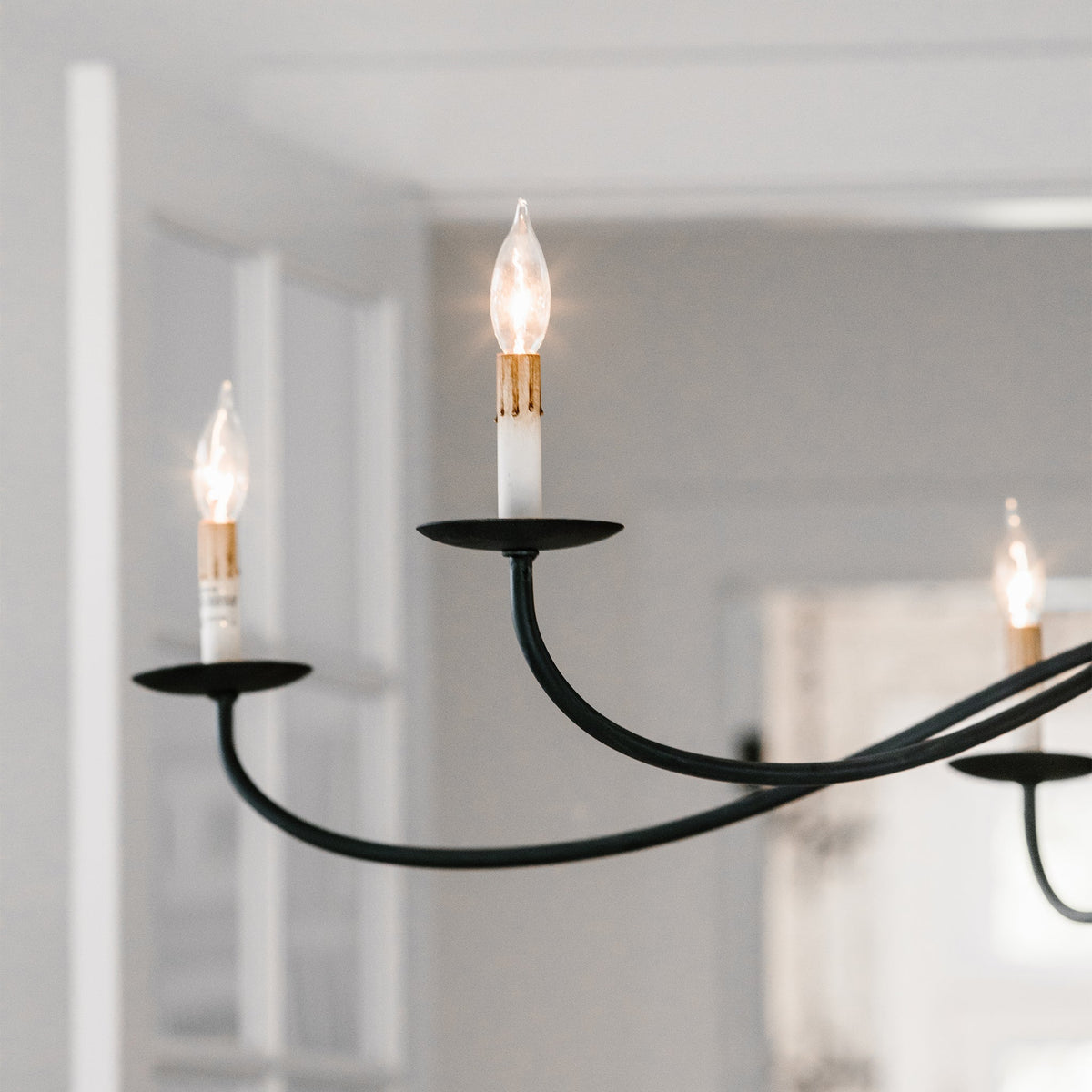 Lustre de style champêtre à bougies – Alfred