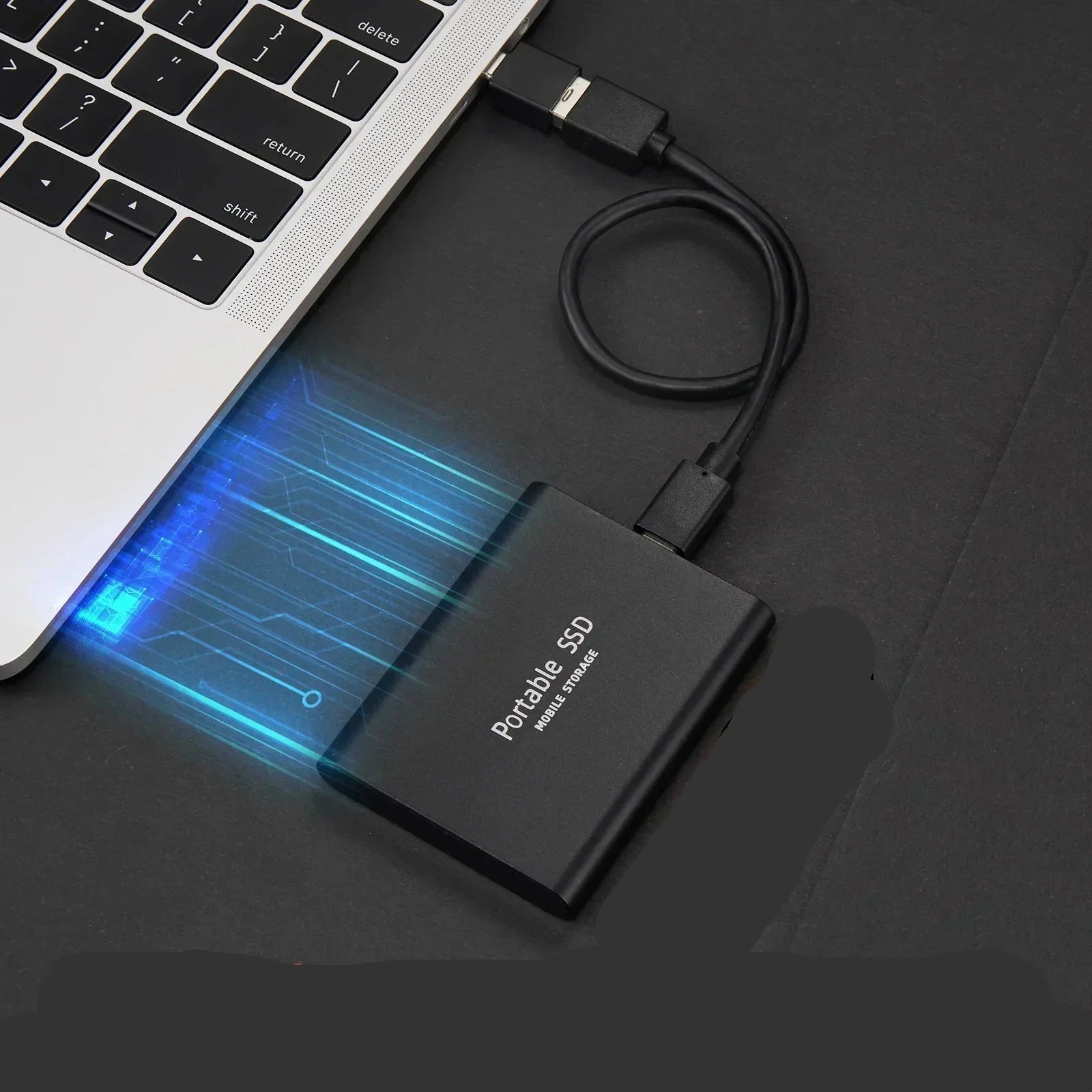 Tragbare SSD für Hochgeschwindigkeitsspeicher und einfache Backups