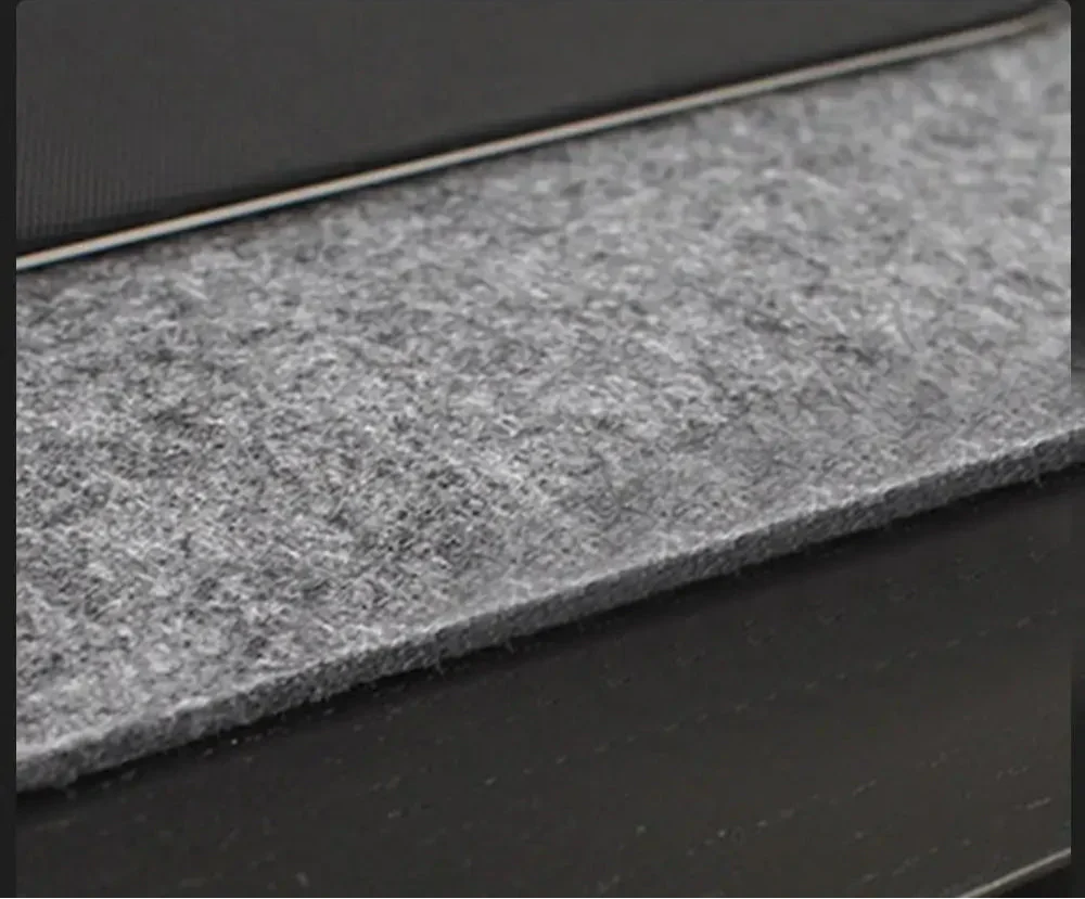 Marcus Herní Doplňky Plstěná Podložka pod Myš – Velká Protiskluzová Podložka na Stůl a Ochrana Klávesnice