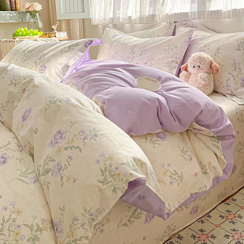 Set de cuvertură de lux cu flori pentru un stil atemporal al dormitorului