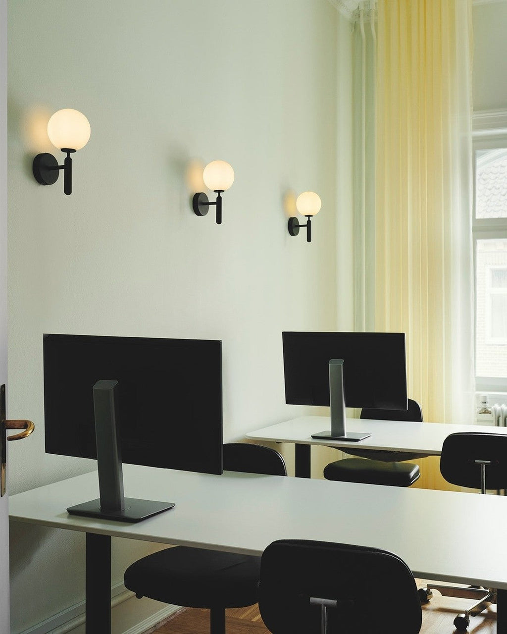 Nordelle Wall Light | Orntli
