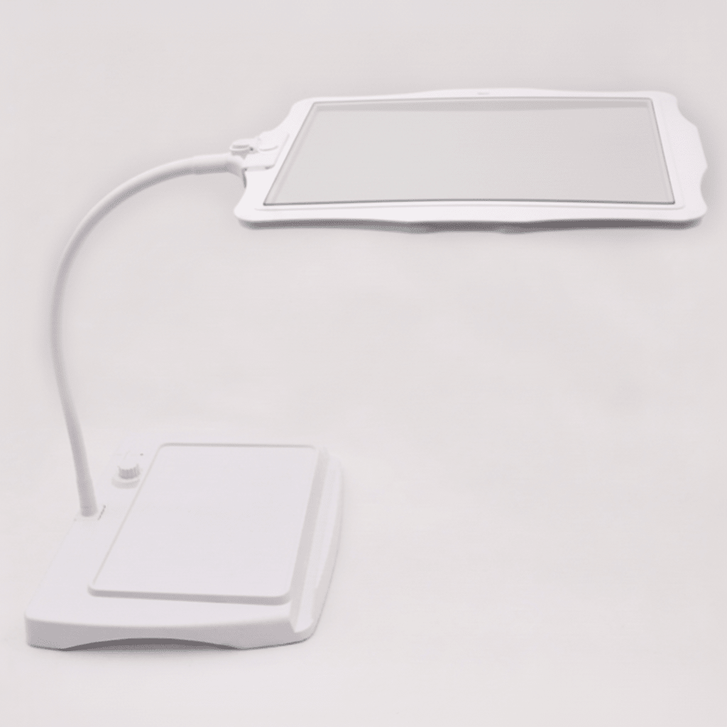 LED stolní lupa pro precizní práci a detailní jasnost