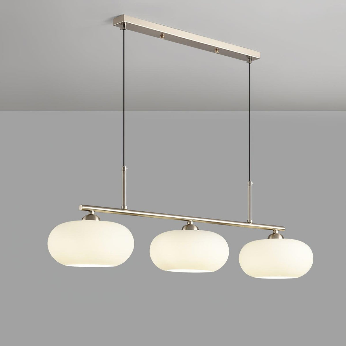 Lustra 3-flammige lineare Pendelleuchte — Design mit drei Kugelschirmen