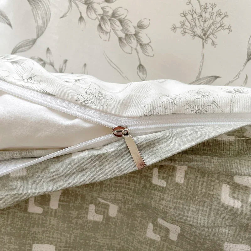 Dynekolleksjon med blomsterprint for daglig komfort