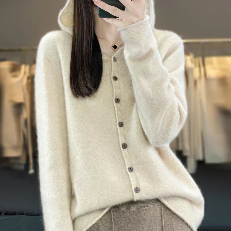 Cardigan Aurelin in lana merino extrafine per vestirsi a strati in inverno