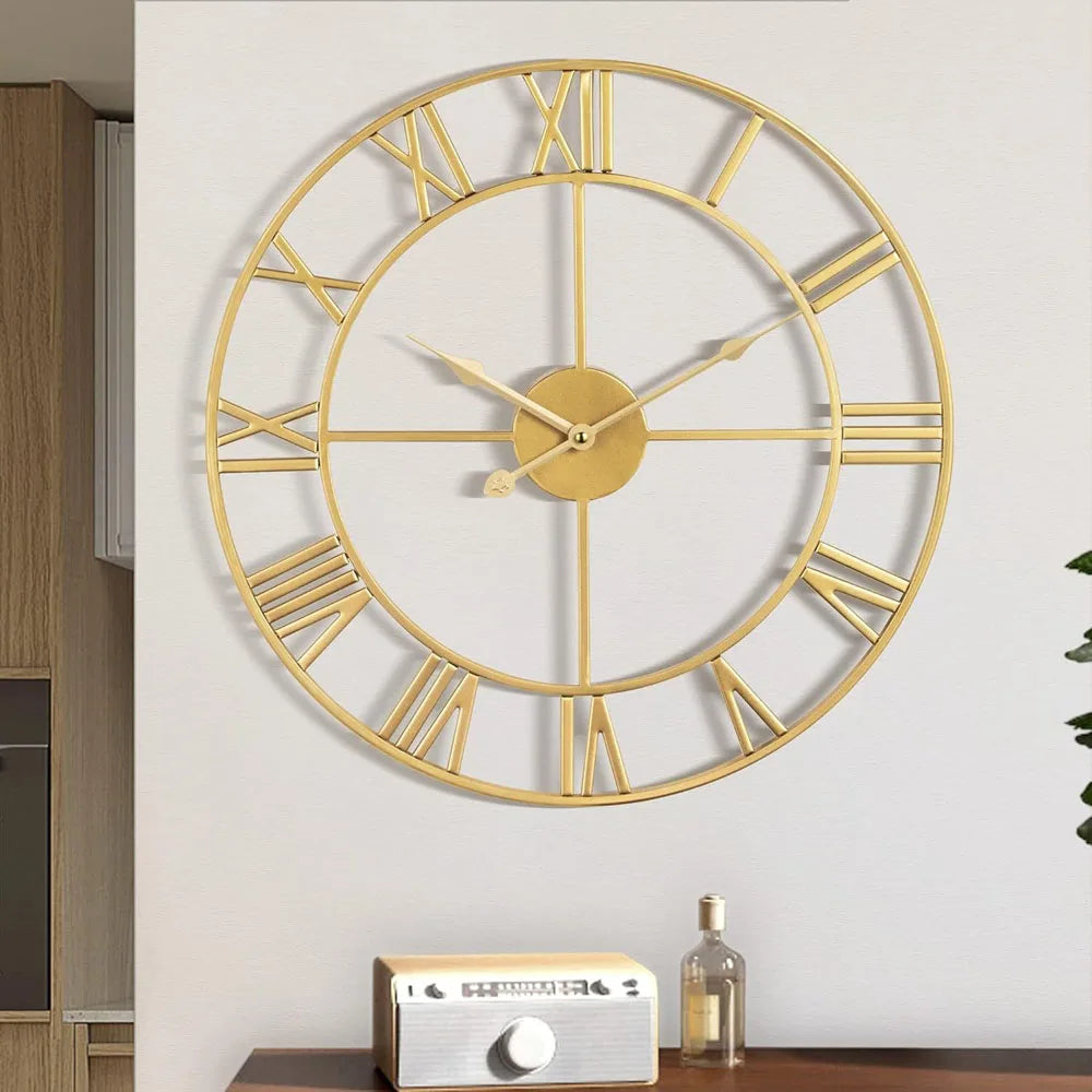 Orologio da parete Sara Retro con numeri romani e cornice in metallo – Silenzioso, decorazione elegante per il soggiorno