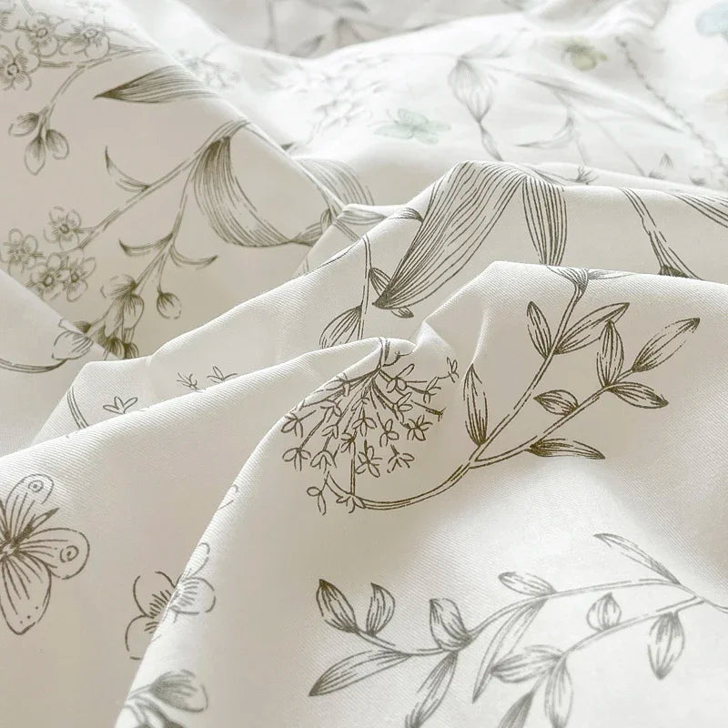 Dynekolleksjon med blomsterprint for daglig komfort