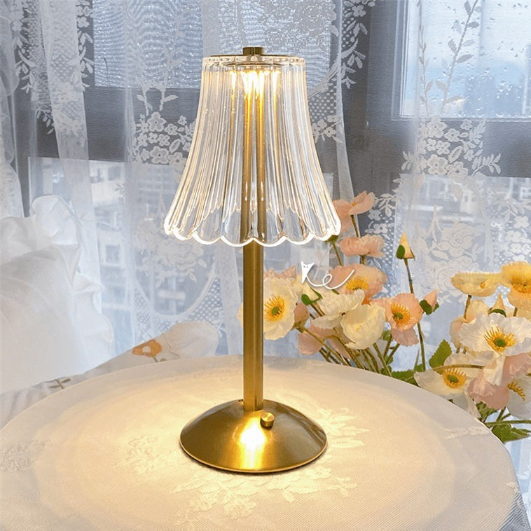 Liora | Vintage-Style Gold Crystal Table Lamp | Orntli
