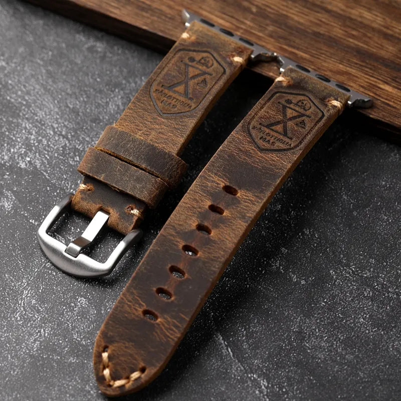 Handgefertigtes echtes Lederarmband aus Rindsleder für die Apple Watch von HeritageBand