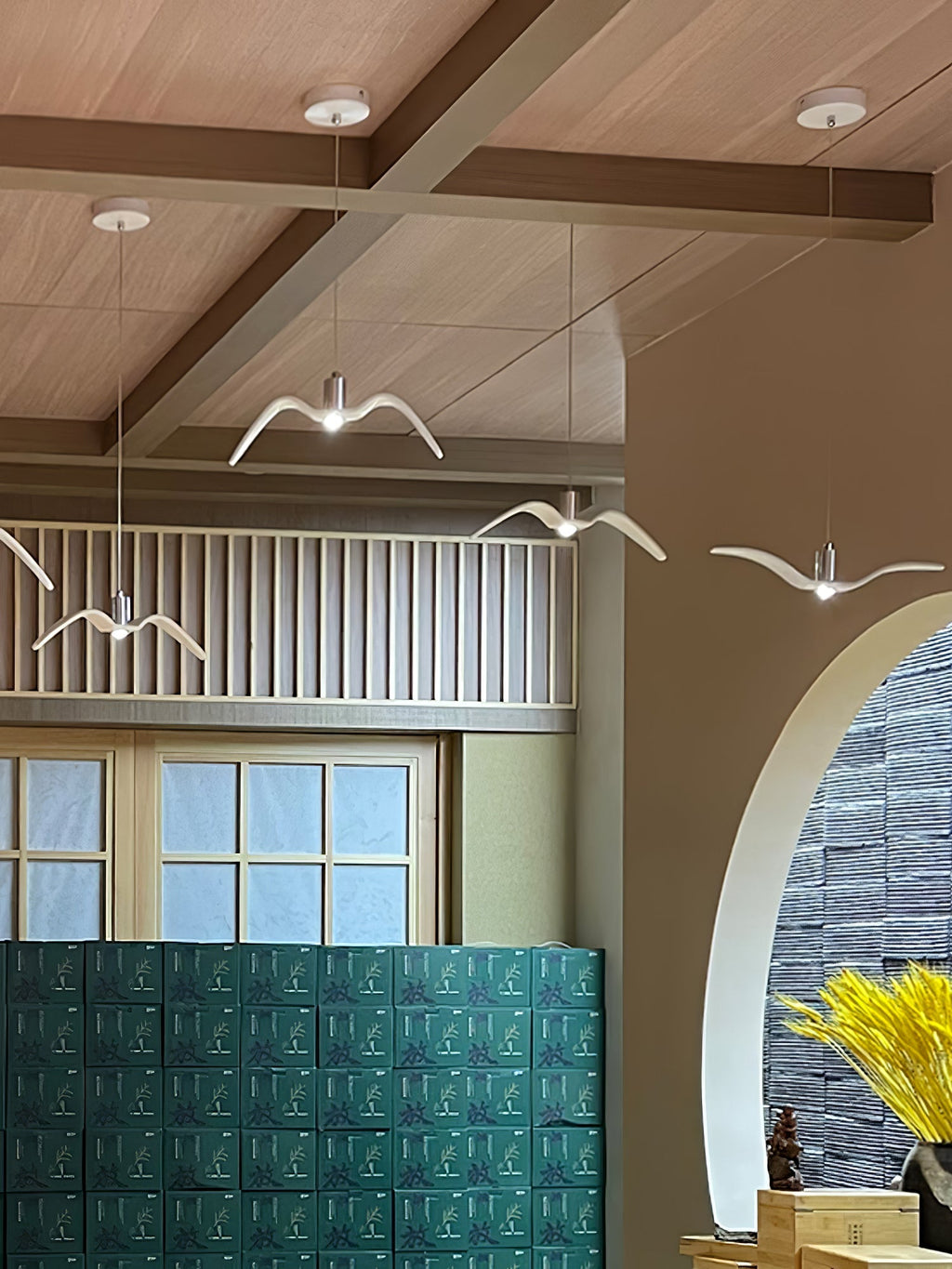 Aviara Çağdaş LED Sarkıt Aydınlatma — Minimalist Tavan Armatürü
