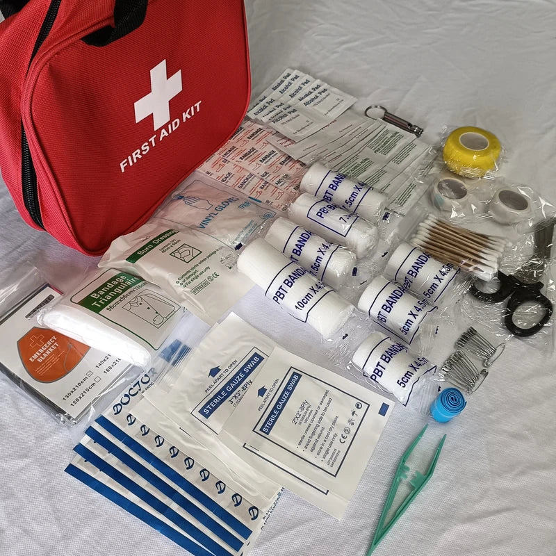 Kit di pronto soccorso portatile da 184 pezzi per avventure all'aperto multifunzione