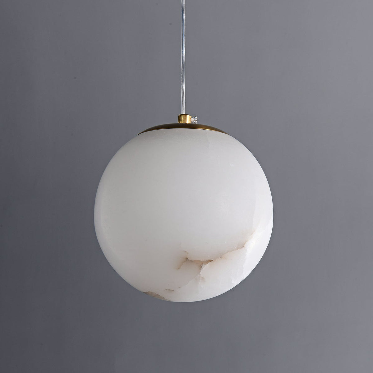 Esolisra minimalistisk pendellampe i alabast — rund form, G9-fatning