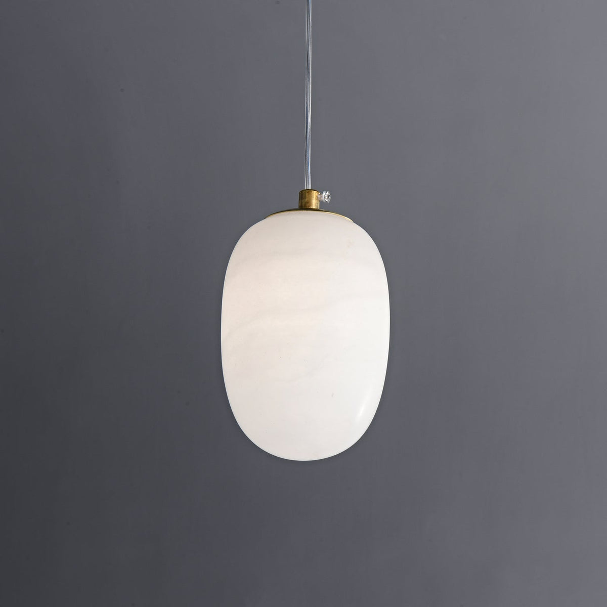 Esolisra minimalistisk pendellampe i alabast — rund form, G9-fatning