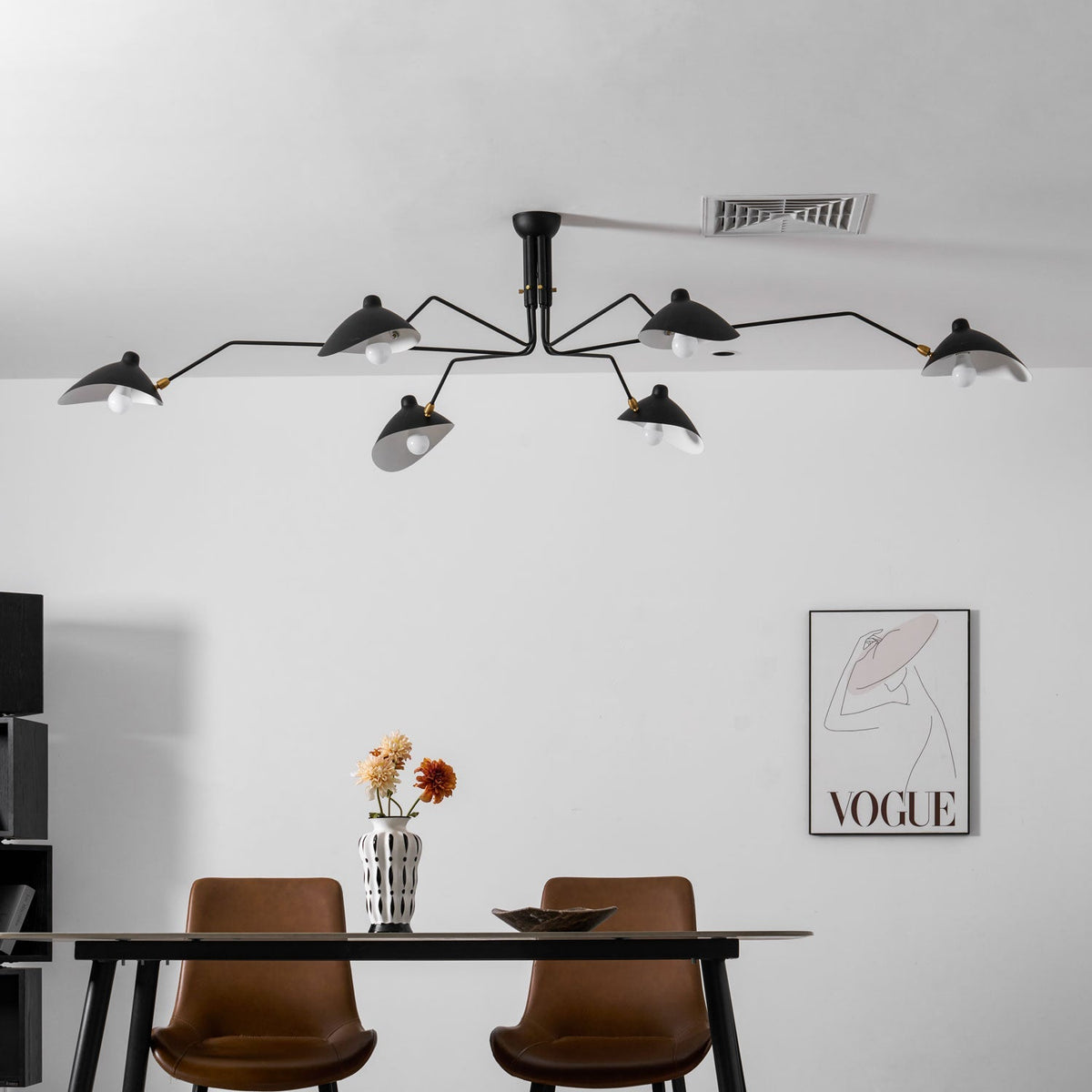 Skulptural taklampa med tre armar A