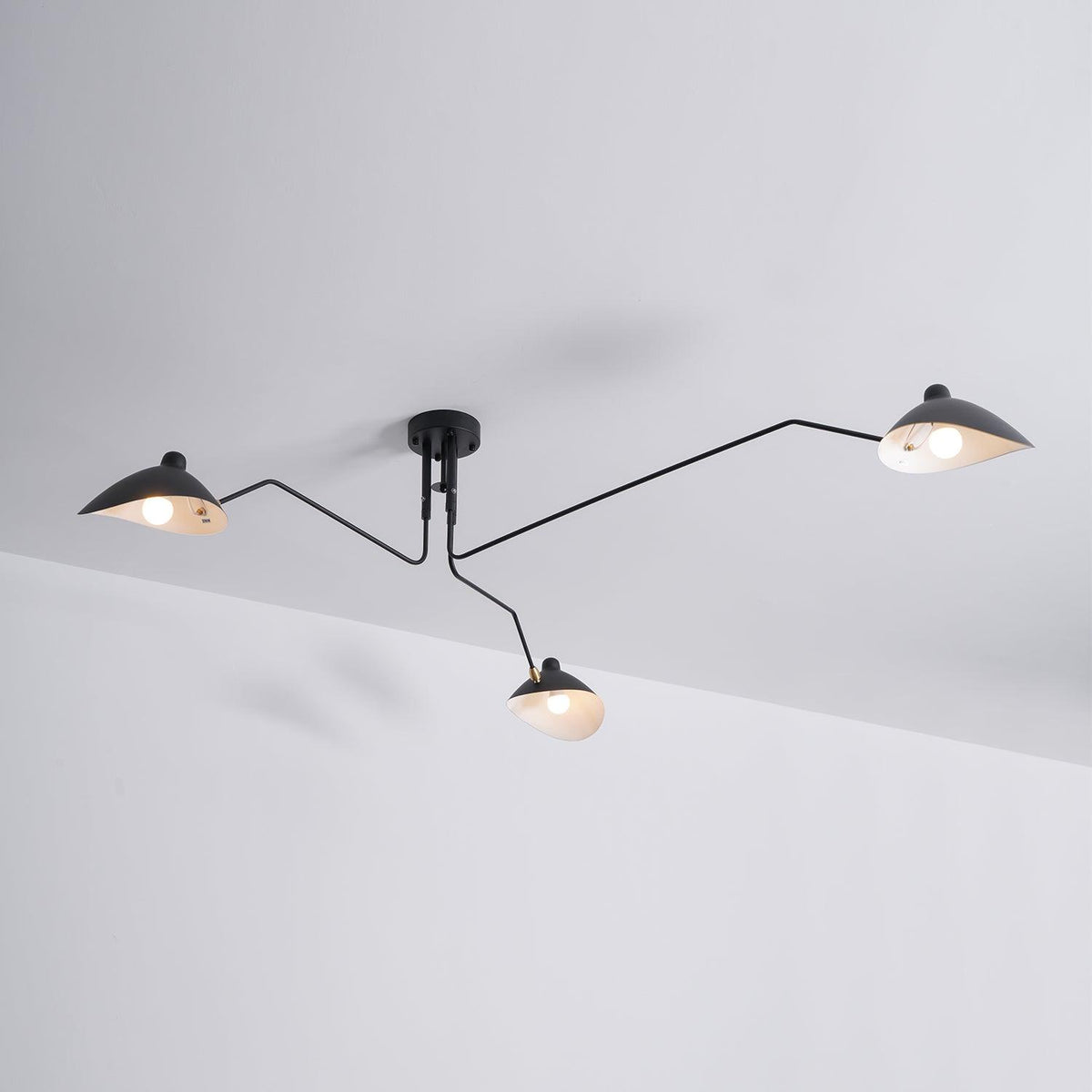 Jaler industriel loftlampe med tre arme