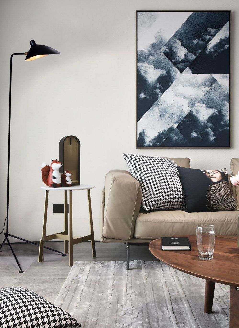 Stojací lampa ve tvaru pavouka s nastavitelnými rameny